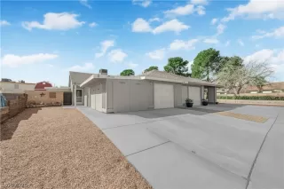 Photo #1: 2764403 Listing 