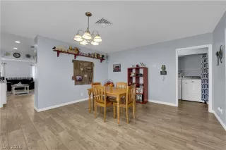 Photo #3: 2764403 Listing 