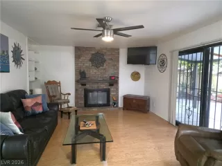 Photo #3: 2764409 Listing