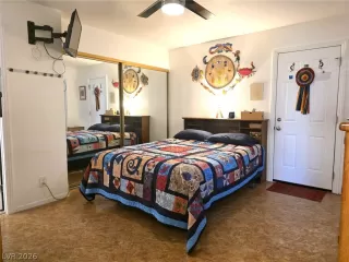 Photo #6: 2764409 Listing