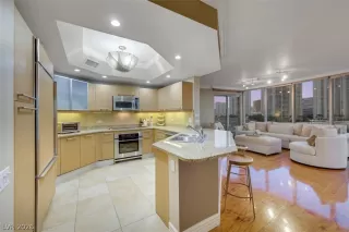 Photo #5: 2764472 Listing 