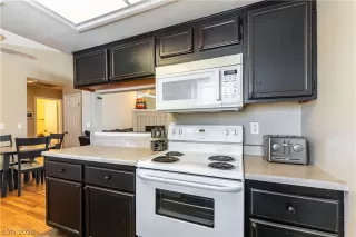 Photo #4: 2764474 Listing 