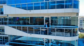 Photo #2: 2764486 Listing