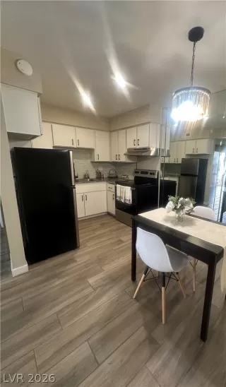 Photo #1: 2764505 Listing