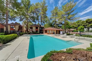 Photo #1: 2764533 Listing 