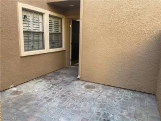 Photo #2: 2764597 Listing 