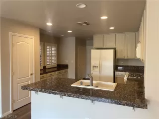 Photo #6: 2764597 Listing 