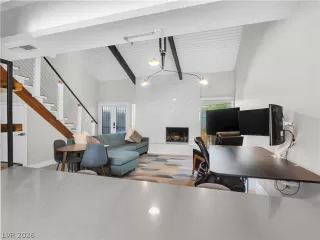 Photo #6: 2764636 Listing 