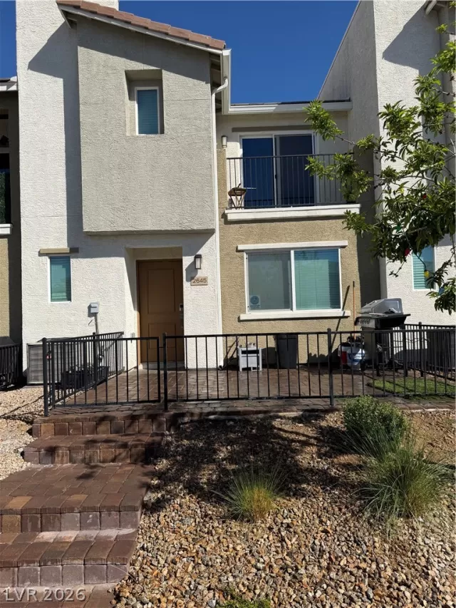 MLS: 2764665 Condo For Sale