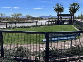 Photo #4: 2764726 Listing 