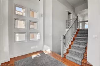 Photo #2: 2764731 Listing 