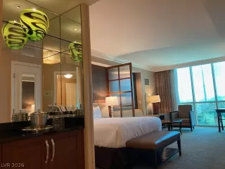 Photo #2: 2764791 Listing