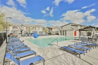 Photo #4: 2764814 Listing 