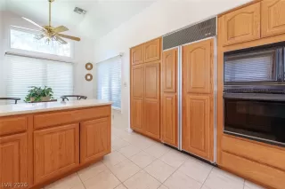 Photo #5: 2764823 Listing