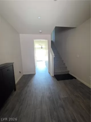 Photo #3: 2764872 Listing