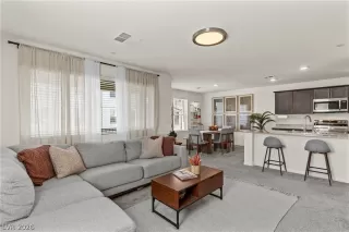 Photo #1: 2764916 Listing 