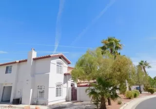 Photo #1: 2764942 Listing 