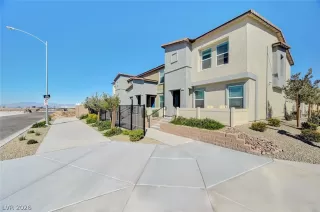 Photo #2: 2764947 Listing 