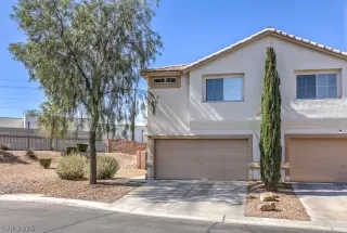 Photo #1: 2764974 Listing