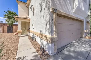 Photo #3: 2764974 Listing