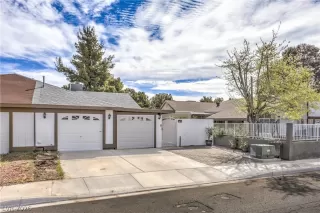 Photo #1: 2764975 Listing