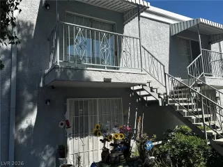 Photo #2: 2764990 Listing 