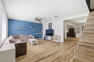 Photo #1: 2765019 Listing 