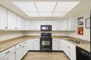 Photo #5: 2765019 Listing 