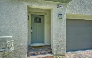 Photo #1: 2765041 Listing 