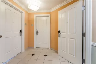 Photo #1: 2765101 Listing