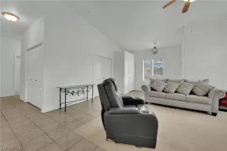 Photo #3: 2765123 Listing 