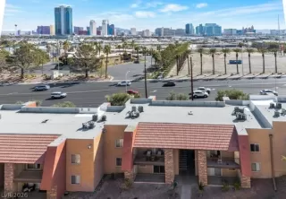 Photo #3: 2765132 Listing