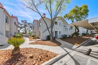 Photo #1: 2765163 Listing 