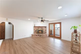 Photo #5: 2765175 Listing 