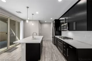 Photo #6: 2765176 Listing 