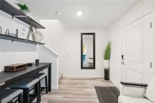 Photo #3: 2765225 Listing