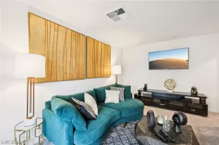 Photo #5: 2765225 Listing