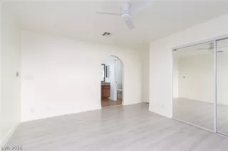 Photo #4: 2765227 Listing 