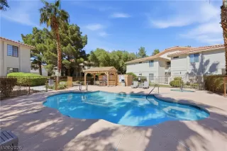 Photo #2: 2765231 Listing 