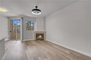 Photo #3: 2765280 Listing 