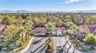 Photo #1: 2765286 Listing 