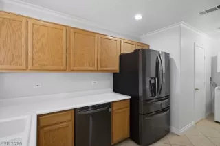 Photo #2: 2765328 Listing 