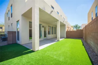 Photo #4: 2765421 Listing