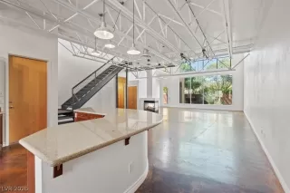 Photo #1: 2765459 Listing 