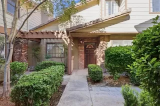 More Details about MLS # 2765488 : 3449 LORILOU LANE 4