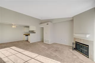 Photo #2: 2765606 Listing 