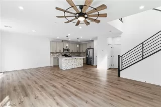 Photo #4: 2765614 Listing 