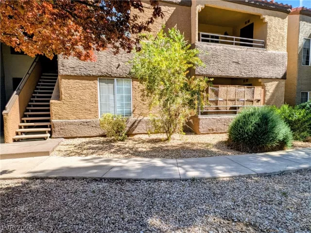 MLS: 2765625 Condo For Sale