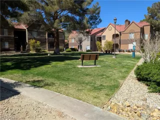 Photo #2: 2765625 Listing 