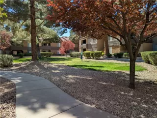 Photo #3: 2765625 Listing 